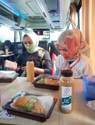 Cafe Bus Ngobus Geh @ngobusgeh Kota Bandar Lampung 3 - Ika Kartika