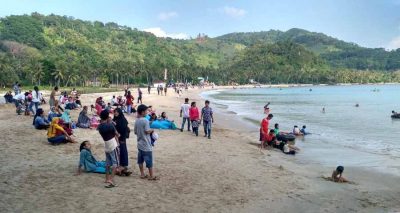 Lokasi Pantai Minang Rua Lamsel - Heri Junna